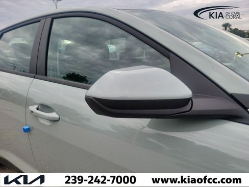 New 2026 Kia K4 FWD image 8