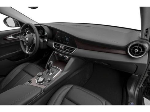 Used 2019 Alfa Romeo Giulia Ti Sport w/ Quick Order Package 22U Sport image 19