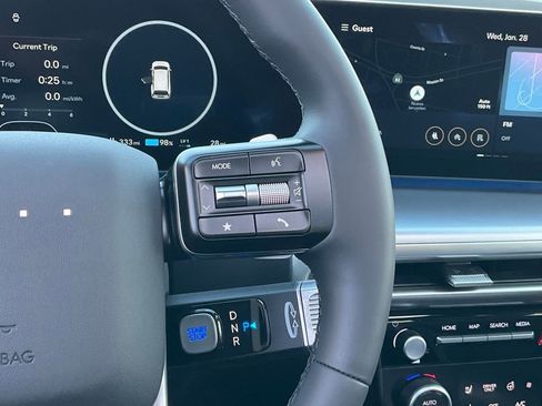 Used 2026 Hyundai Ioniq 9 Limited image 46