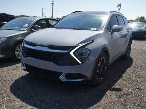 Used 2023 Kia Sportage SX FWD image 1