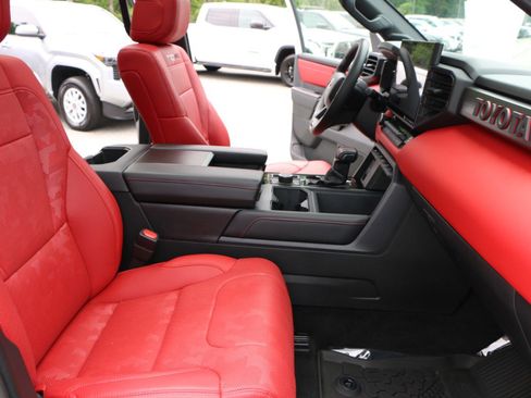 Used 2024 Toyota Tundra TRD Pro AWD/4WD image 32