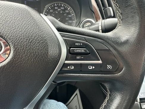 Used 2019 INFINITI Q50 Luxe w/ Essential Package (3.0T Luxe) AWD/4WD image 19