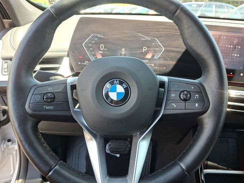 Used 2024 BMW X1 xDrive28i w/ Convenience Package AWD/4WD image 18