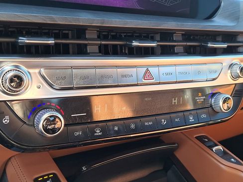 Used 2023 Kia Telluride SX X-Line image 24