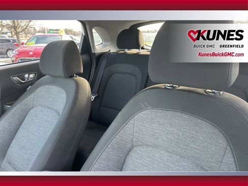 Used 2021 Hyundai Kona SEL image 17