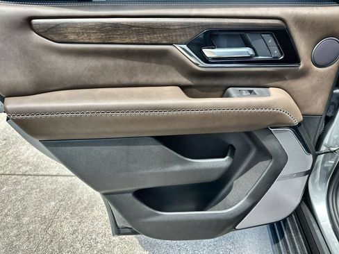 New 2026 GMC Yukon Denali Ultimate AWD/4WD image 15