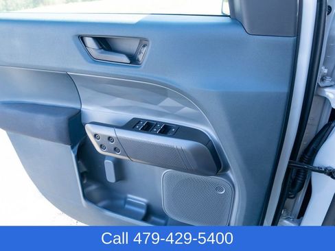 Used 2025 Ford Maverick XL w/ Equipment Group 102A image 25