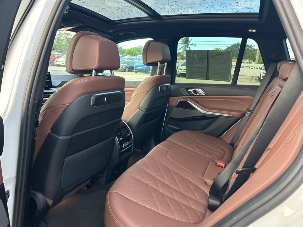 Used 2026 BMW X5 sDrive40i w/ M Sport Package RWD image 35