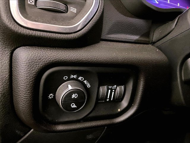 Used 2024 RAM 2500 Laramie w/ Night Edition AWD/4WD image 30
