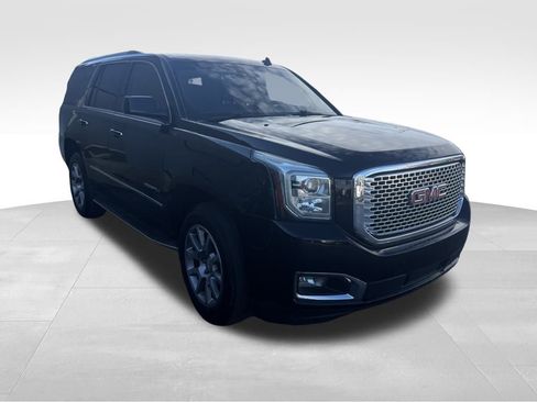 Used 2015 GMC Yukon Denali w/ Touring Package image 4