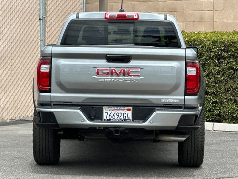 Used 2025 GMC Canyon Elevation RWD image 5