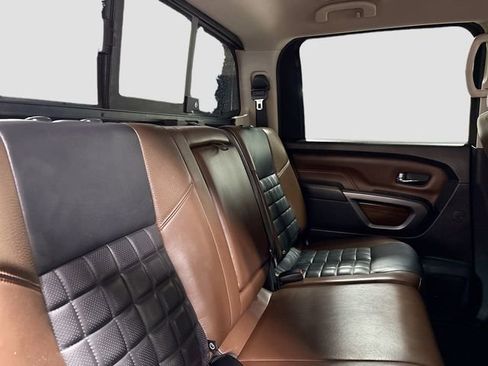 Used 2016 Nissan Titan Platinum Reserve AWD/4WD image 28