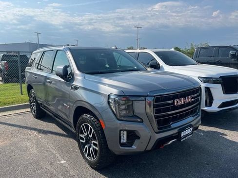 Used 2022 GMC Yukon AT4 AWD/4WD image 1