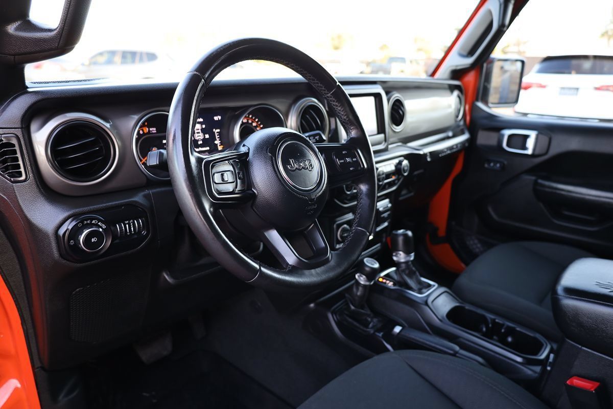 Used 2020 Jeep Wrangler Unlimited Sport S AWD/4WD image 19