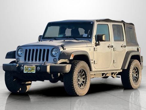 Used 2018 Jeep Wrangler Unlimited Sport S image 9