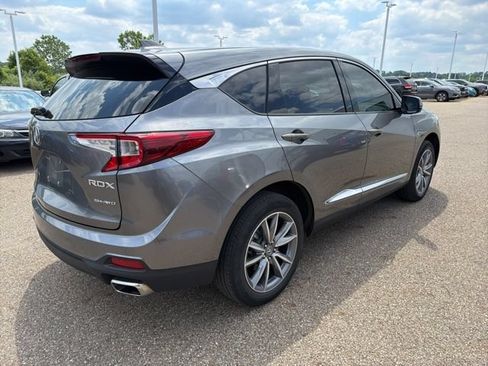 Used 2024 Acura RDX SH-AWD w/ Technology Package image 3