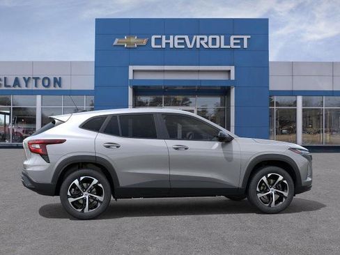 New 2026 Chevrolet Trax RS w/ Driver Confidence Package image 25