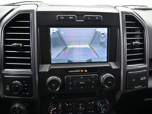 Used 2018 Ford F150 XLT w/ Equipment Group 302A Luxury AWD/4WD image 11