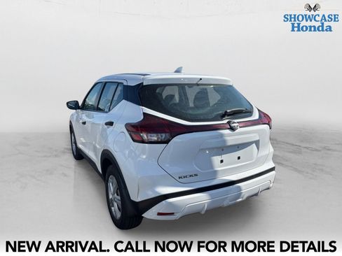 Used 2023 Nissan Kicks S image 4