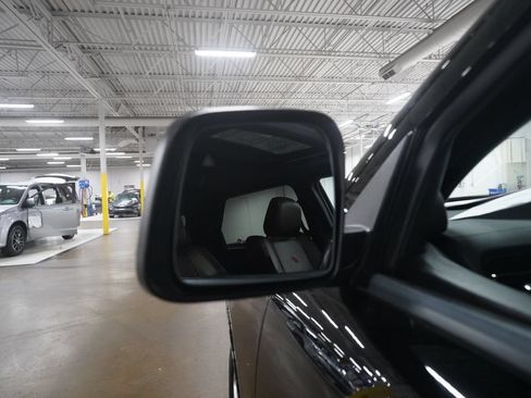 Used 2023 Dodge Durango GT AWD/4WD image 25