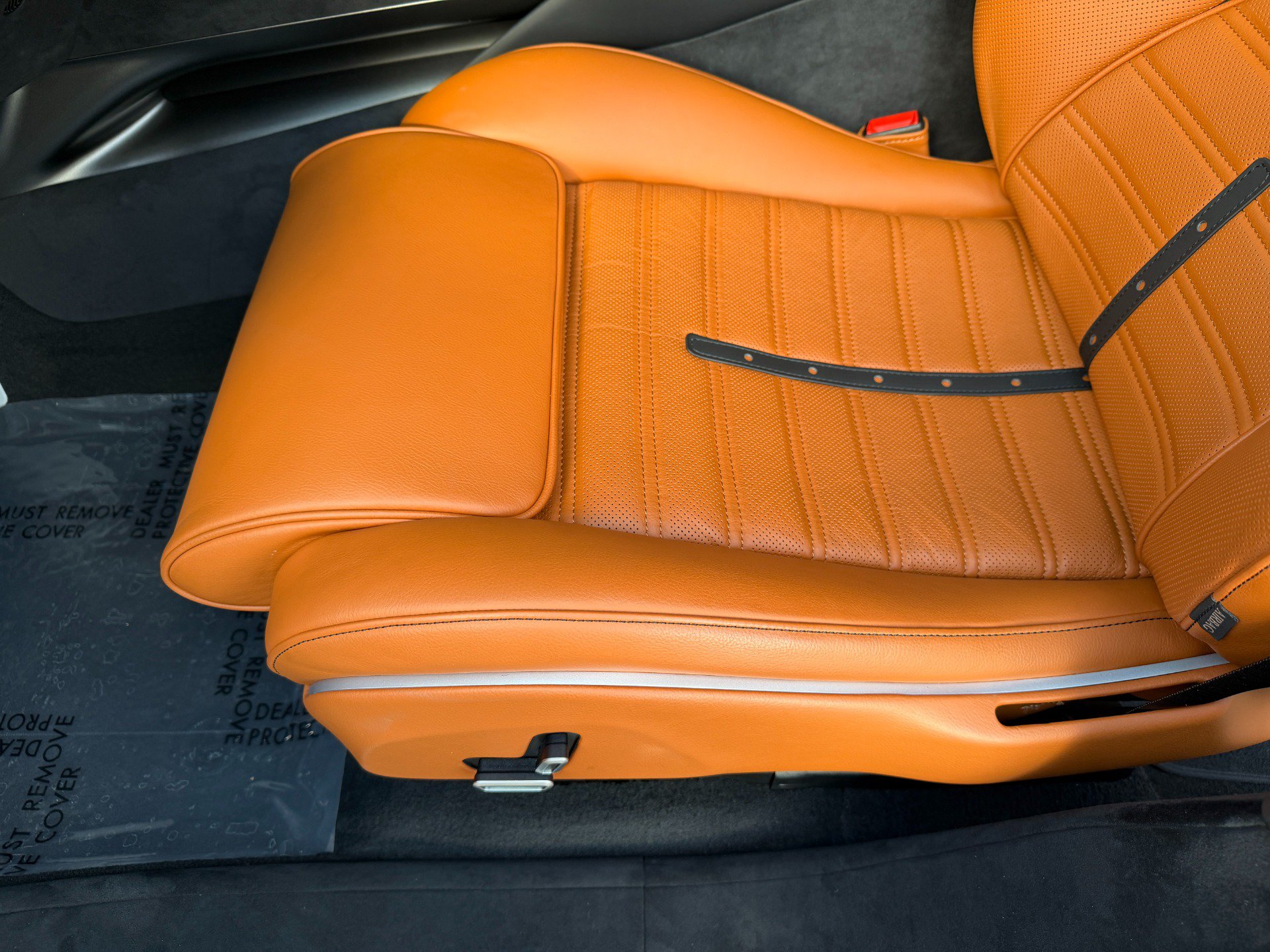 Used 2026 Ferrari Purosangue AWD/4WD image 45