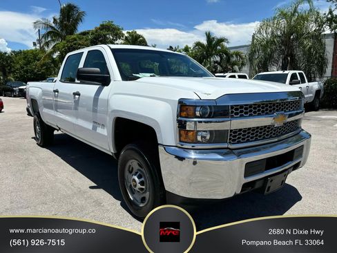 Used 2019 Chevrolet Silverado 2500 W/T AWD/4WD image 1