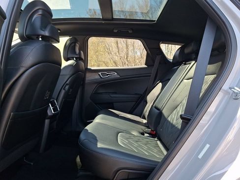 Certified 2023 Kia Sportage X-Line w/ X-Line Premium Package AWD/4WD image 11
