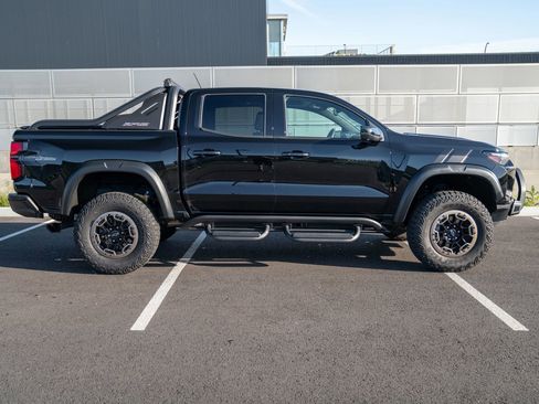 Used 2023 Chevrolet Colorado ZR2 w/ Desert Boss Special Edition AWD/4WD image 8