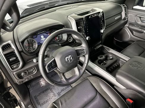 Used 2022 RAM 1500 Laramie AWD/4WD image 2