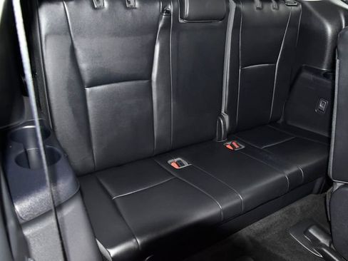 Certified 2021 Toyota Highlander XLE image 15