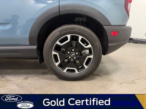 Certified 2023 Ford Bronco Sport Outer Banks w/ Tech Package AWD/4WD image 8