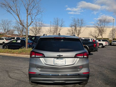 Certified 2023 Chevrolet Equinox RS image 8