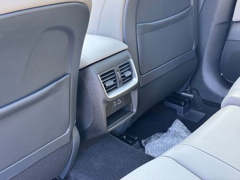 New 2025 INFINITI QX50 Luxe image 20