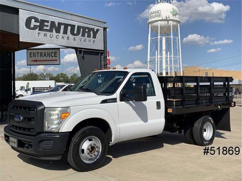 Used 2014 Ford F350 XL image 1
