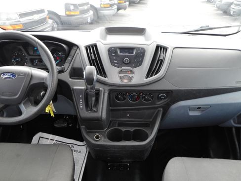 Used 2019 Ford Transit 250 148 Medium Roof RWD image 20
