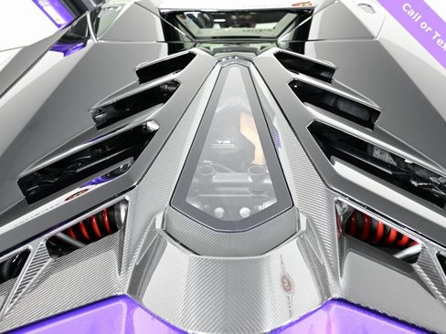 Used 2021 Lamborghini Aventador SVJ image 30