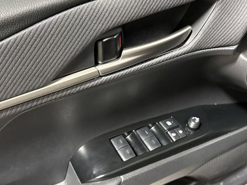 Used 2026 Toyota Camry SE FWD image 20