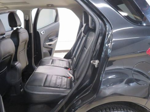 Used 2018 Ford EcoSport Titanium image 17