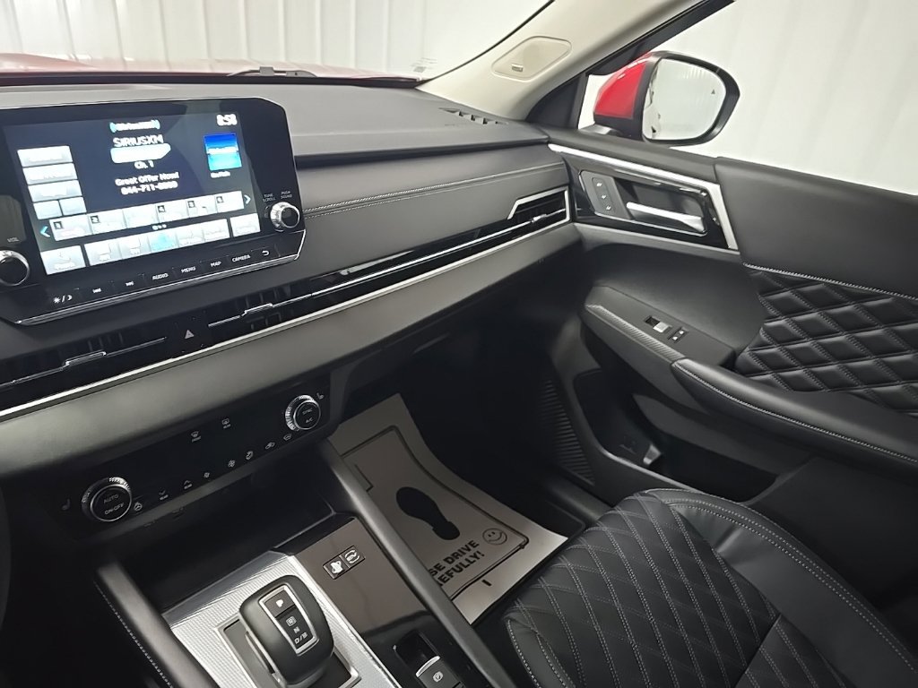 Used 2023 Mitsubishi Outlander SEL AWD/4WD image 27