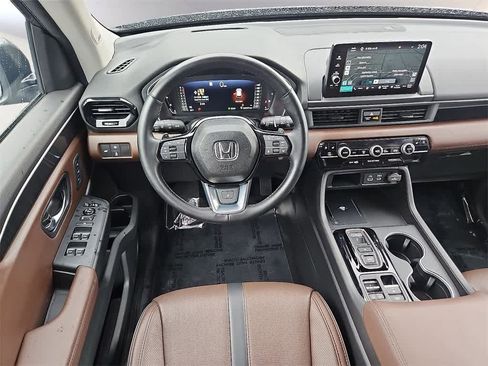 Certified 2023 Honda Pilot Elite image 8