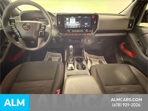 Used 2025 Nissan Frontier PRO-4X w/ Pro Convenience Package image 39
