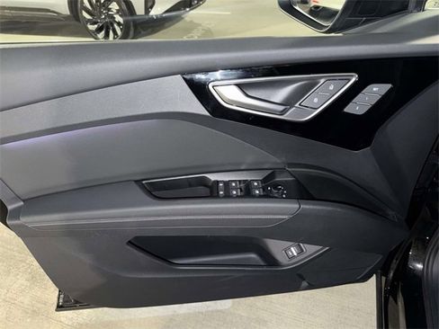 Used 2023 Audi Q4 e-tron Prestige w/ 20" Wheel Package image 20