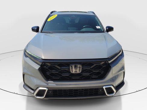 Used 2024 Honda CR-V Sport Touring image 2