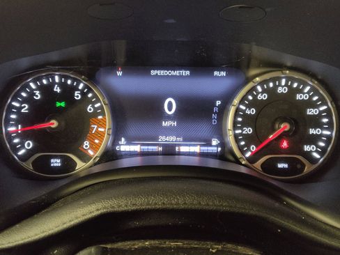 Used 2023 Jeep Renegade Latitude image 23