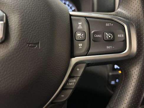 New 2026 RAM 1500 Express AWD/4WD image 12