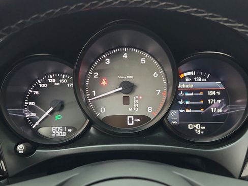 Used 2024 Porsche Macan S AWD/4WD image 18