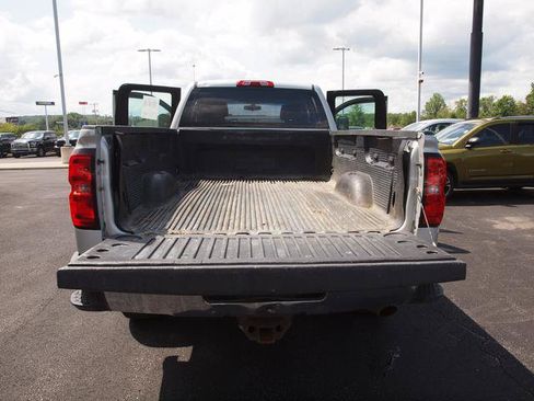 Used 2015 Chevrolet Silverado 2500 W/T w/ Snow Plow Prep Package AWD/4WD image 5