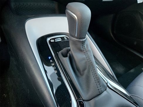 Used 2025 Toyota Corolla SE image 21