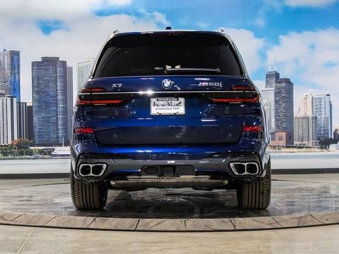 Used 2026 BMW X7 M60i image 11