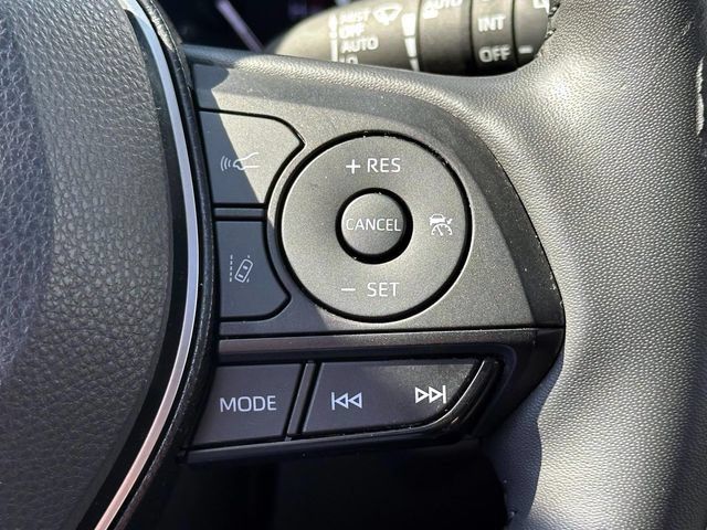 Used 2020 Toyota RAV4 Limited w/ Limited Grade Weather Package AWD/4WD image 24